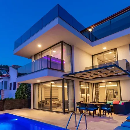 Kalkan 3 Bedroom Villa - 6807